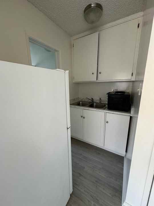 1519 Stoner Avenue, - Photo 2 of 50