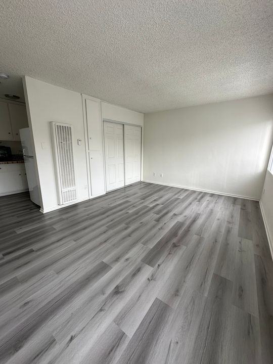 1519 Stoner Avenue, - Photo 6 of 50