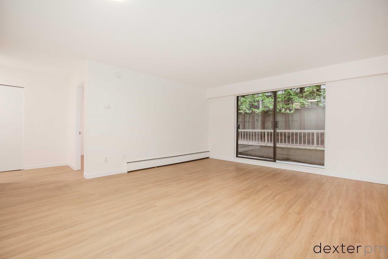 549 Dansey Avenue #114 - Photo 5 of 14