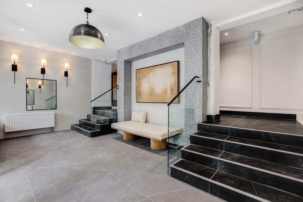 Besserer Street Apartments | 325 Besserer - Photo 4 of 50