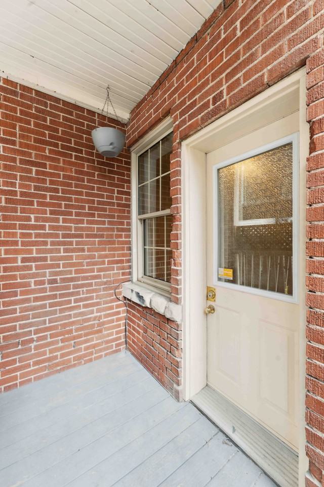 325 Cooper Apartments - Photo 4 of 50