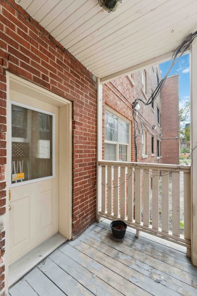 325 Cooper Apartments - Photo 5 of 50