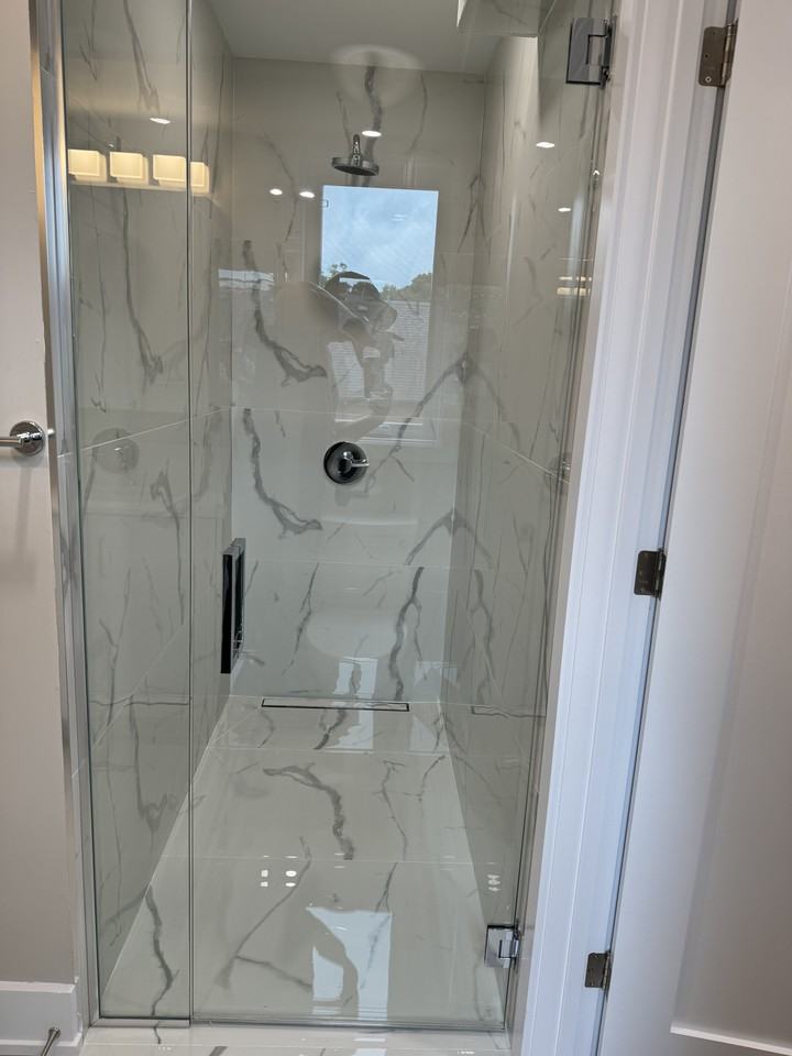 366 Winona Ave - Photo 6 of 10