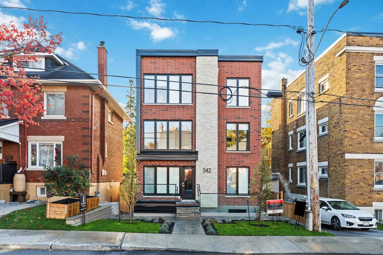 342 Fifth Avenue - Photo 2 of 50