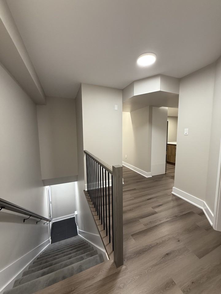 342 Fifth Avenue - Photo 4 of 50