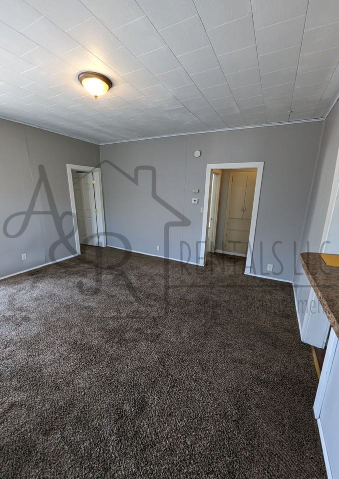 608 W Forest St #1 - Photo 2 of 13