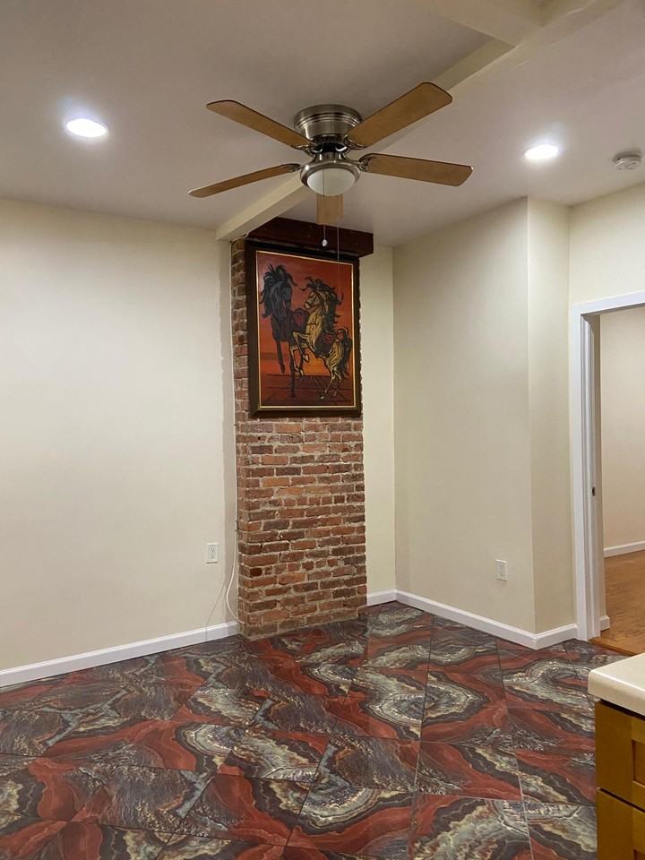 3132 82nd St #NA - Photo 6 of 8