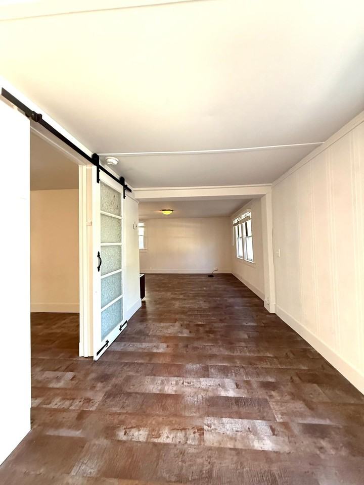 315 1st St #A - Photo 6 of 21