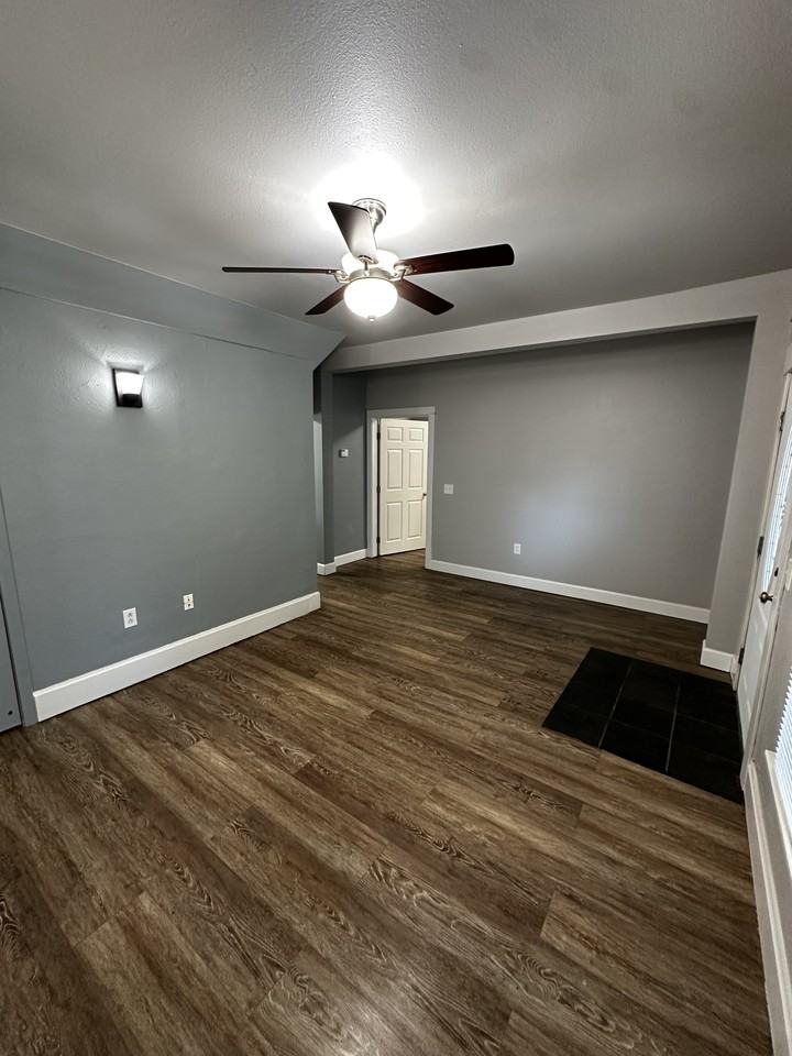 2018 N Cincinnati St - Photo 3 of 23