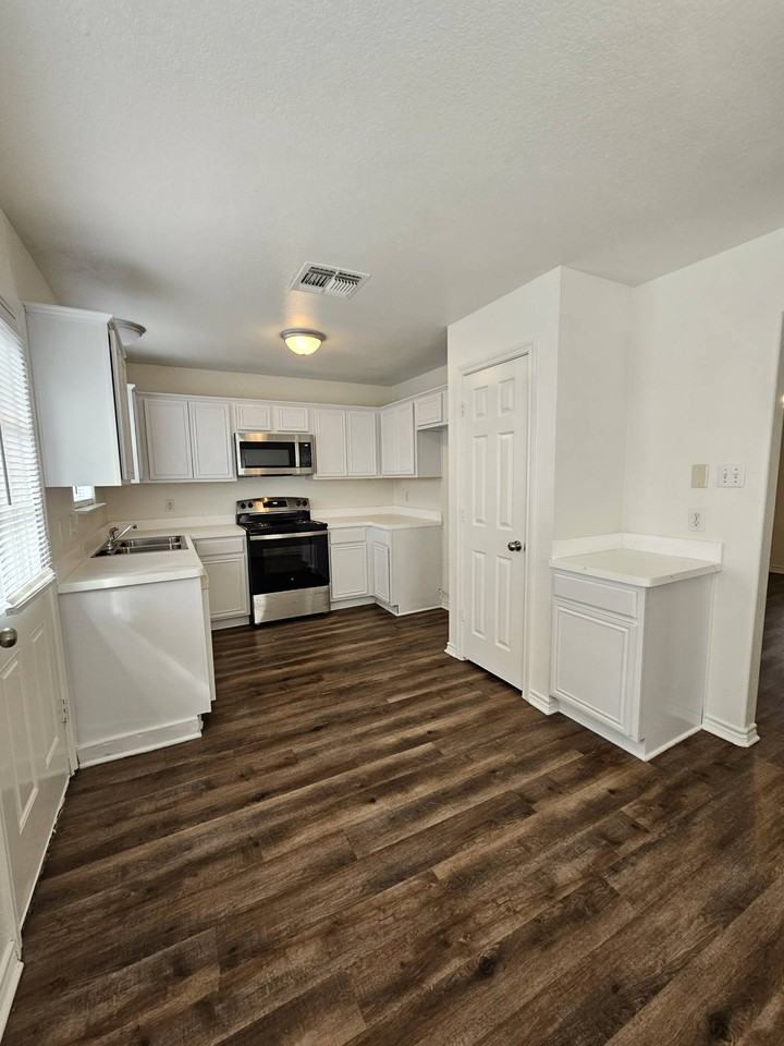 Morse 1415 #1 - Photo 3 of 12