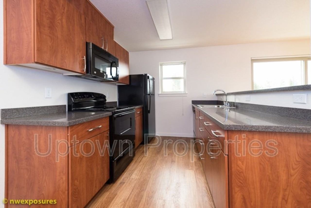 Franklin and Tucker Apartments - Photo 5 of 16