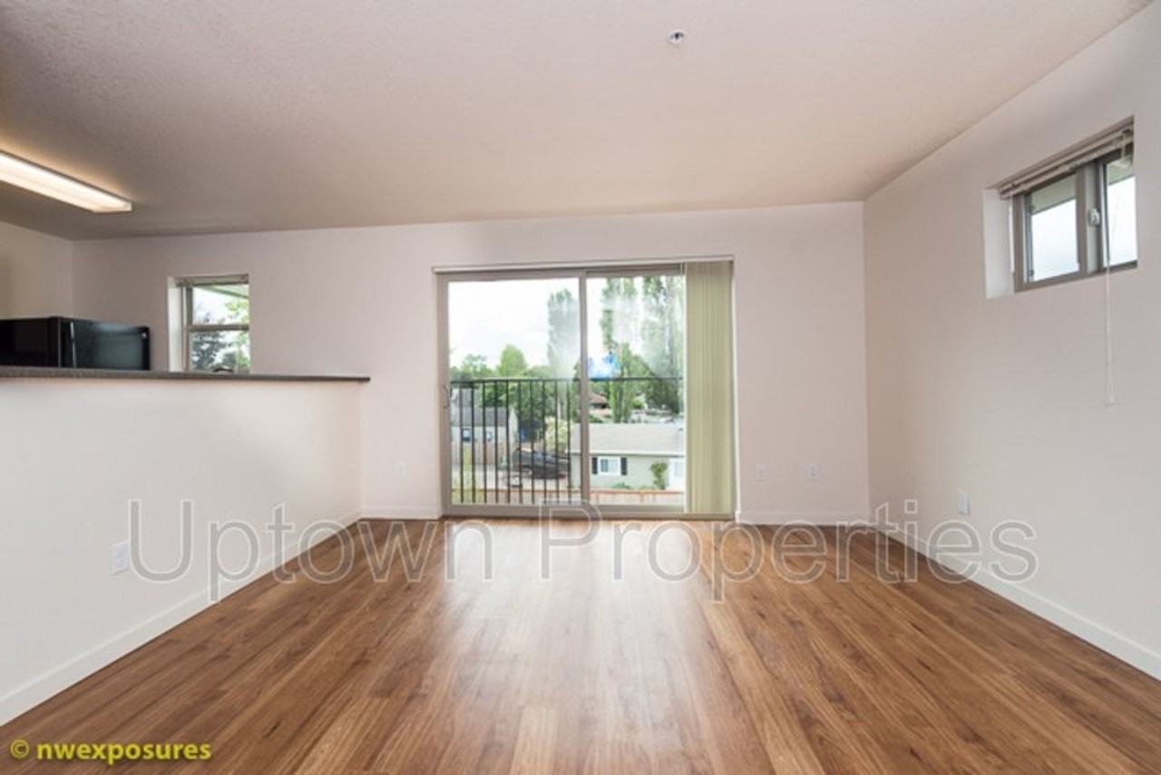Franklin and Tucker Apartments - Photo 7 of 16