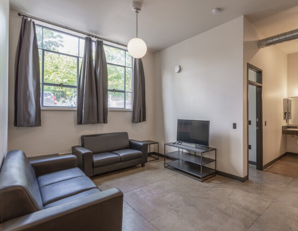 520 Fourth Street - Photo 4 of 24