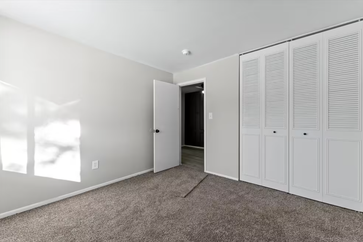 29412 DequindreUnit 202 #412-202 - Photo 5 of 17