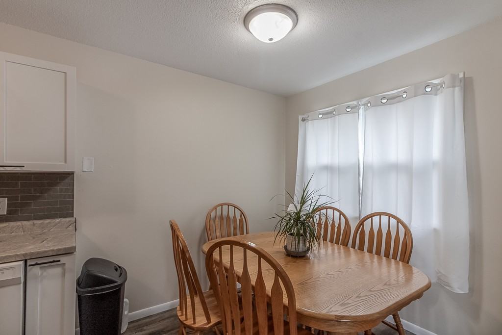 2211 Marwood Dr #4 - Photo 3 of 10