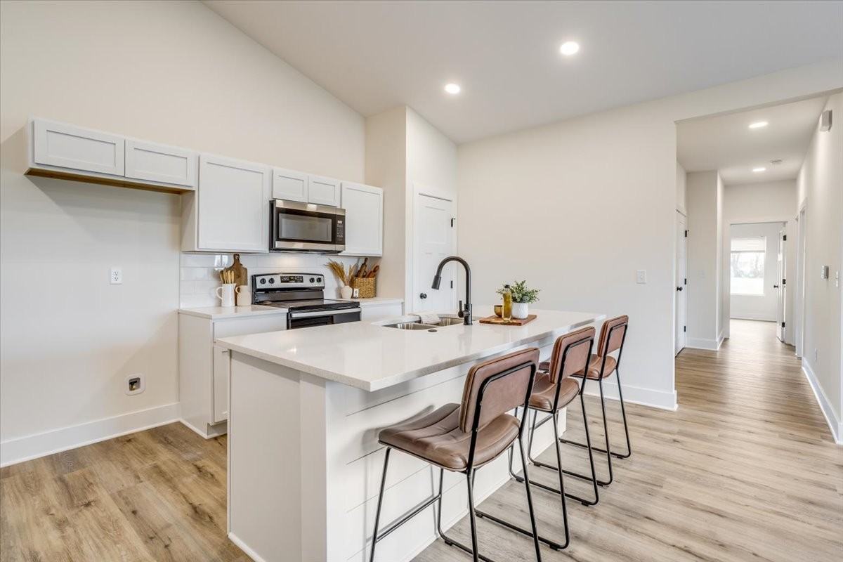 521 Briarbrook Ln #1 - Photo 5 of 10