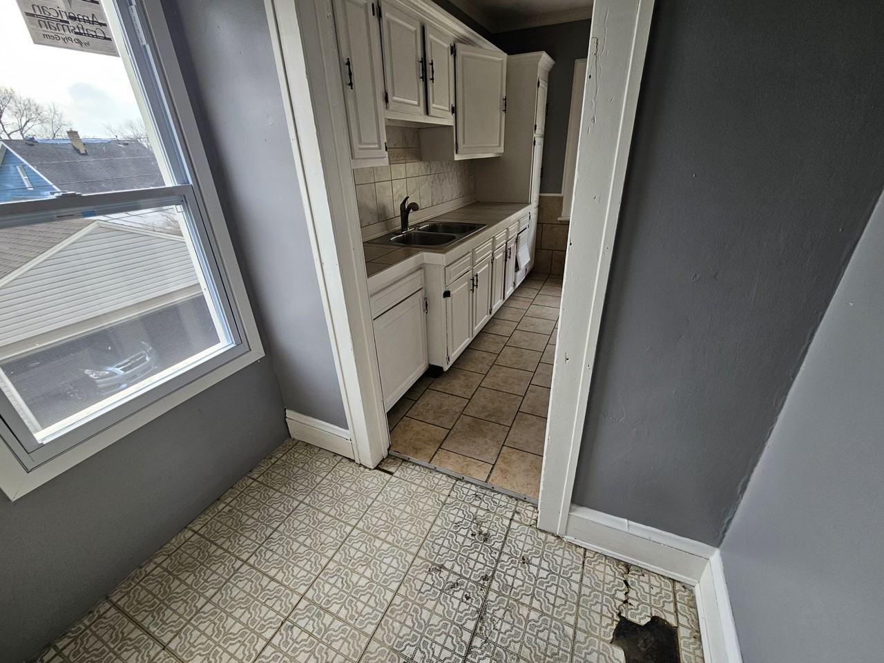 10014 Sladden Ave - Photo 3 of 24