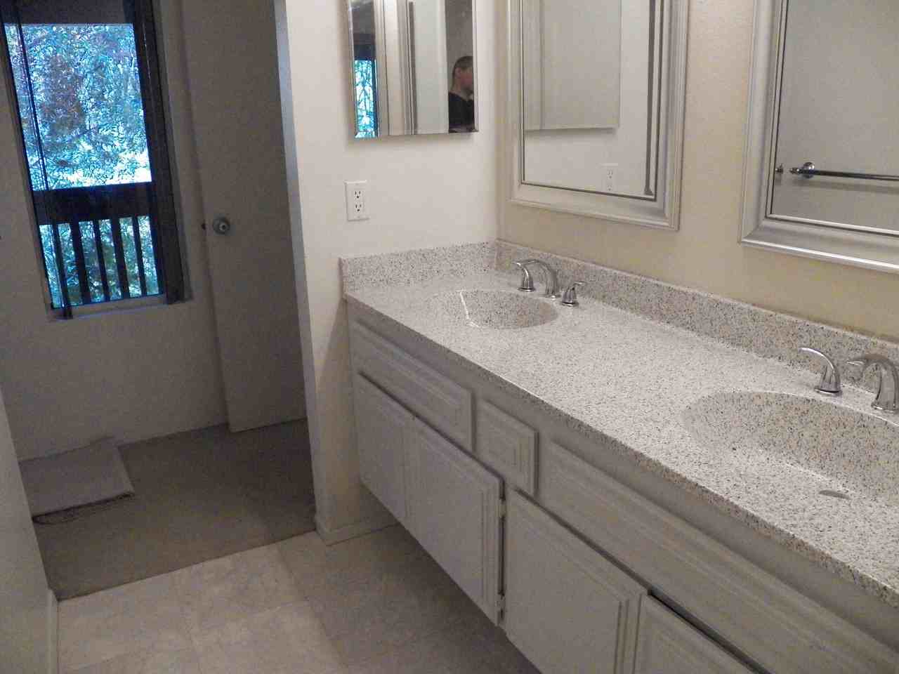 6600 Reservoir Ln - Photo 5 of 24