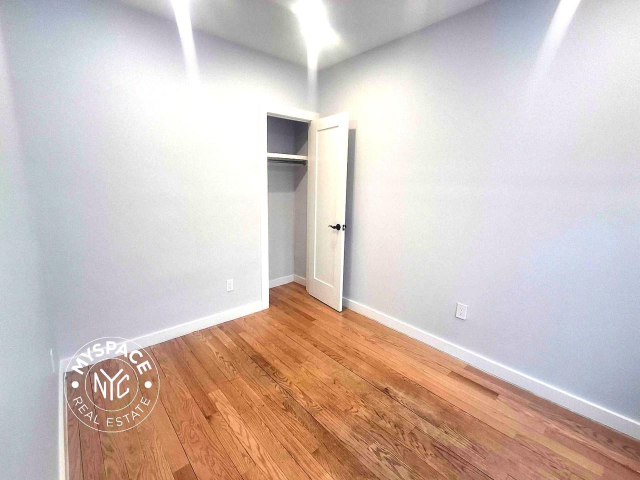 6101 60th Dr #1 - Photo 5 of 10