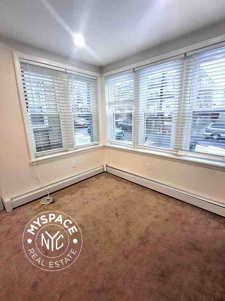 6078 60th Ave #1 - Photo 5 of 10