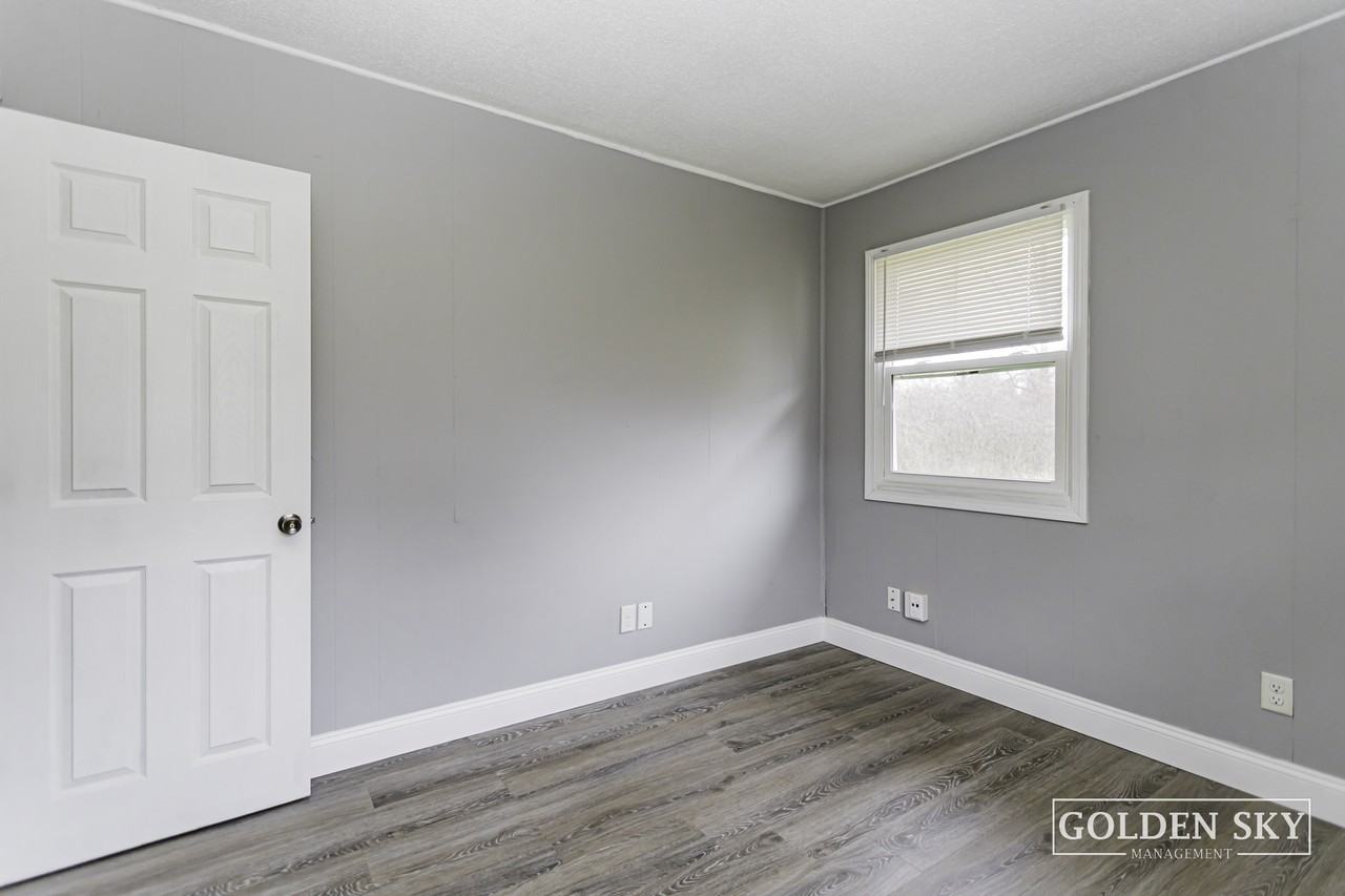 6304 E Piccadilly Rd #6304 - Photo 2 of 20