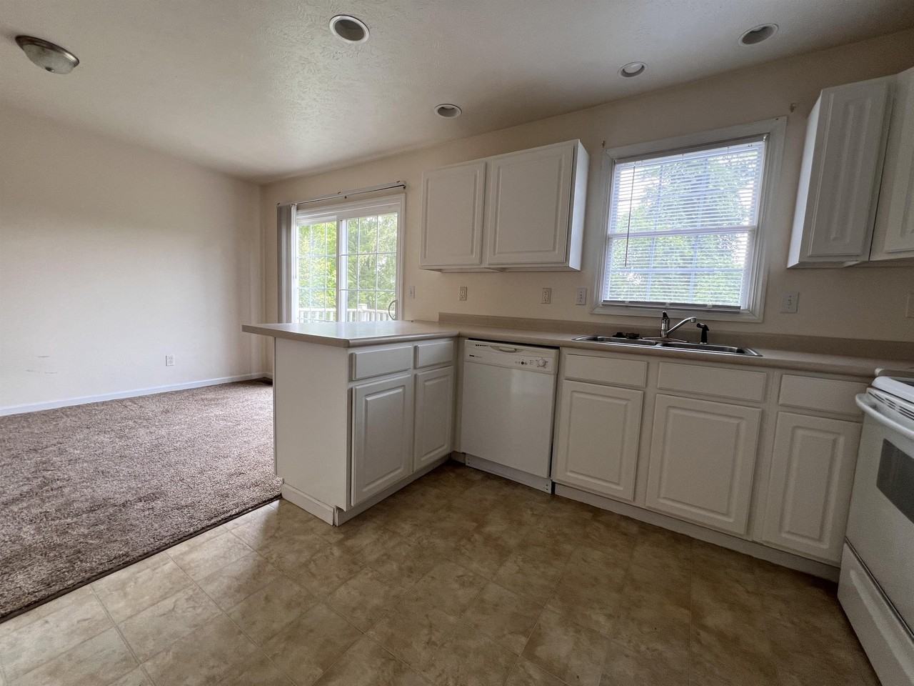 1443 N Willey St #1443 - Photo 5 of 19