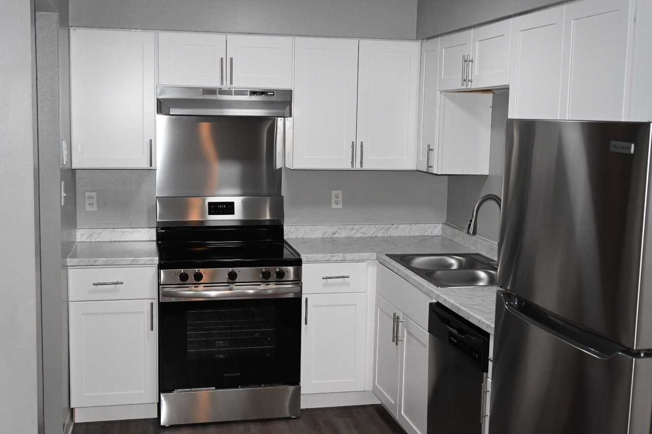 7936 Timber Ridge Dr. - Photo 2 of 12