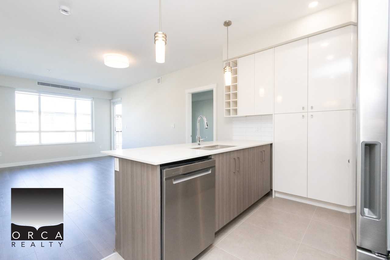 23200 Hamilto Village West - Photo 3 of 27