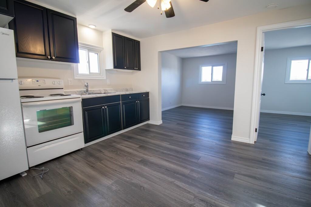 37 Canal Bank St - Photo 5 of 15