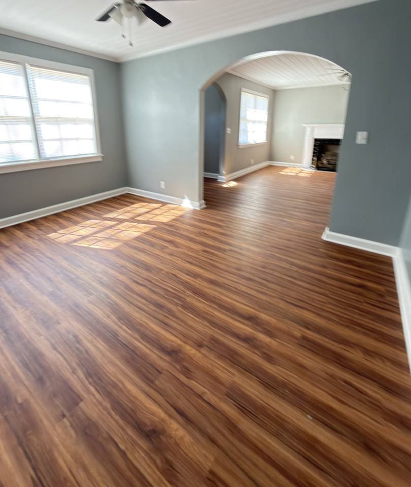 504 E Adair St #1 - Photo 5 of 11