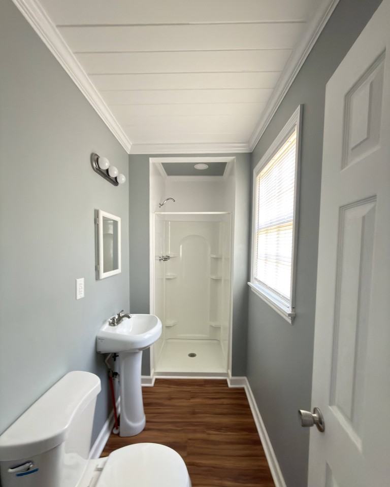 504 E Adair St #1 - Photo 7 of 11