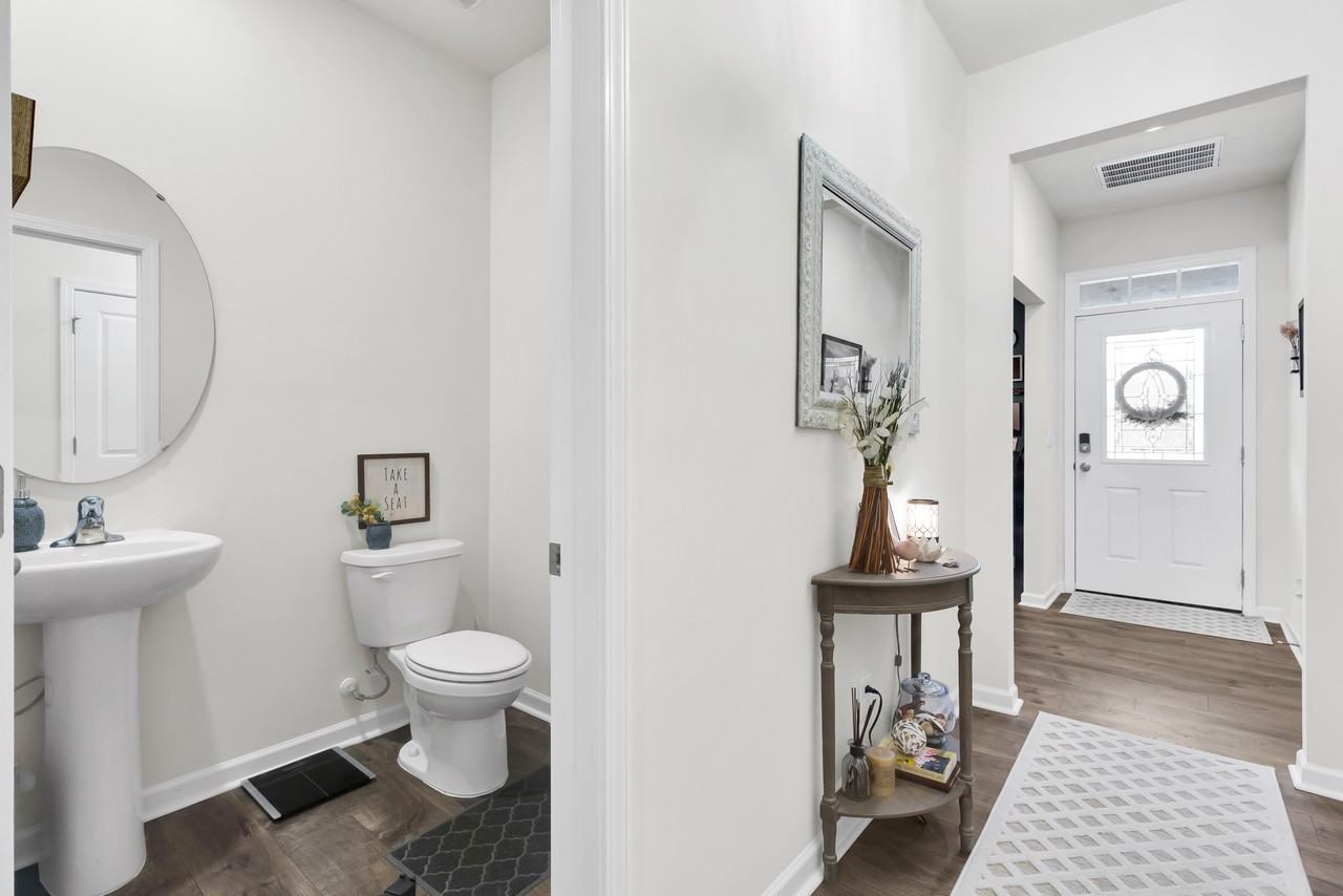 1011 Spivey Cir #1 - Photo 4 of 39