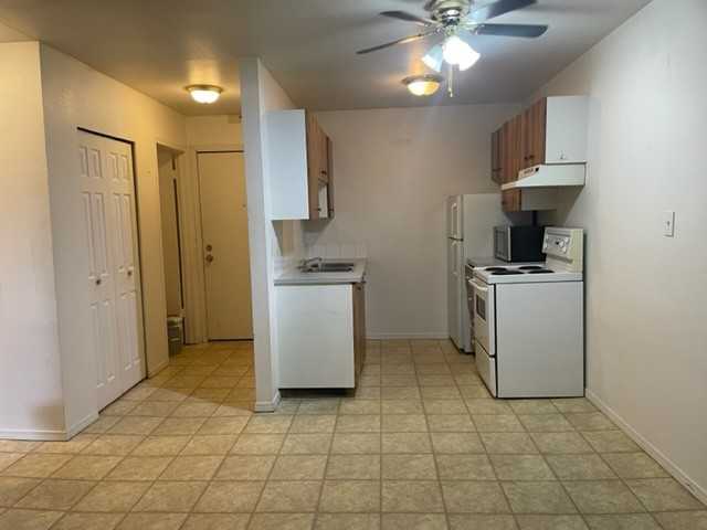 9004 86 St #302 - Photo 2 of 5