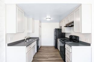 55100 Airlane Dr - Photo 1 of 1