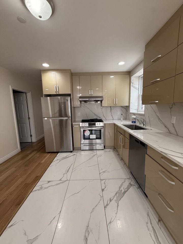 1438 72nd Street #1 - Photo 2 of 14