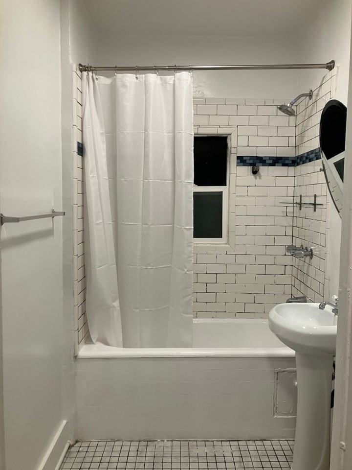 Avondale - Photo 7 of 8