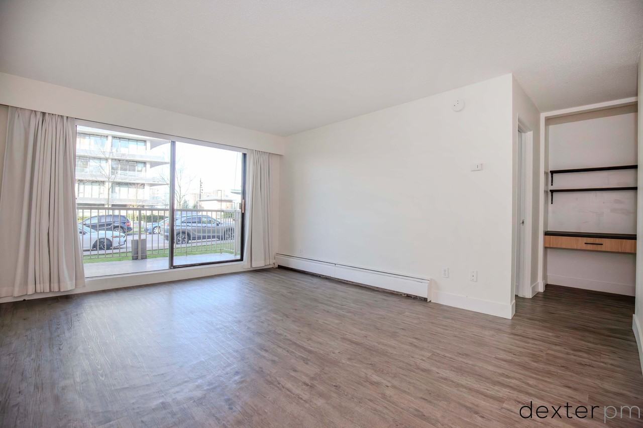 549 Dansey Avenue #120 - Photo 5 of 14