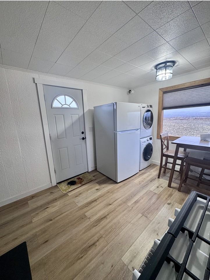 162 Fremont Lake Rd #1 - Photo 3 of 8