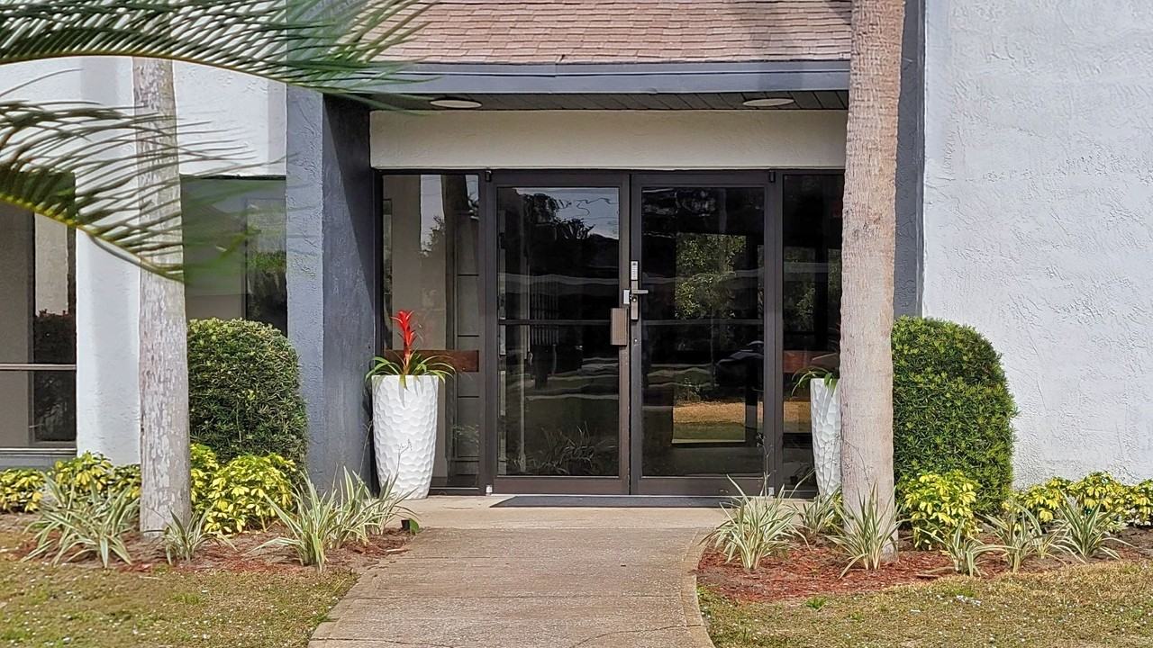 3165 South St. - Photo 3 of 38