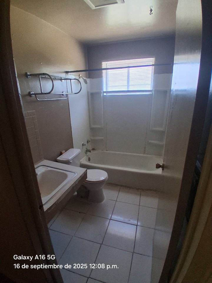 8736 W Carmen Ave #3 - Photo 3 of 6