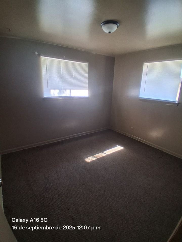 8736 W Carmen Ave #3 - Photo 4 of 6