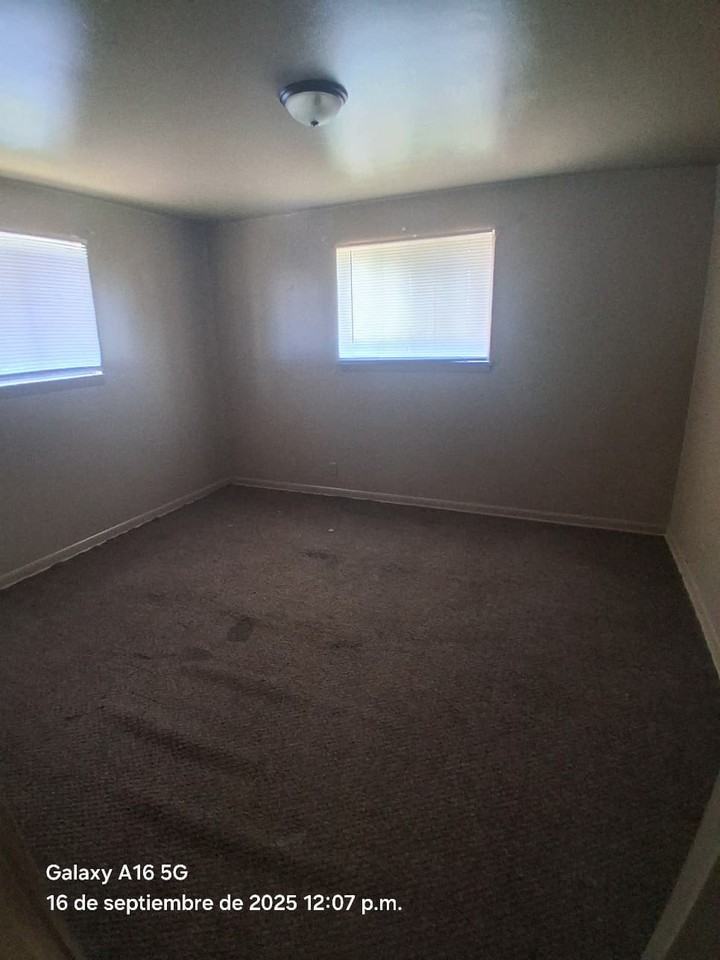 8736 W Carmen Ave #3 - Photo 5 of 6