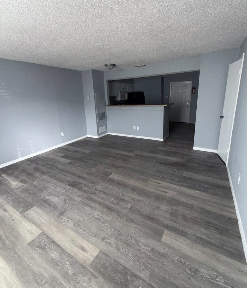 10850 Shiloh Rd #303 - Photo 3 of 8