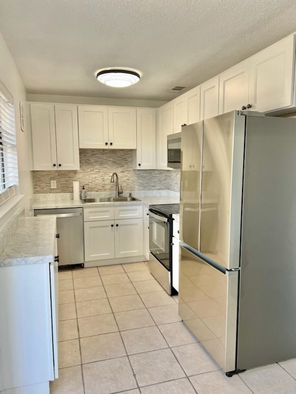 303 Smith Dr Ne #1 - Photo 5 of 15