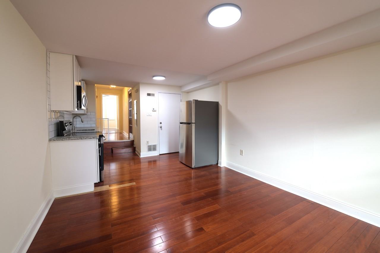 1547 S 13th St #2 - Photo 5 of 19