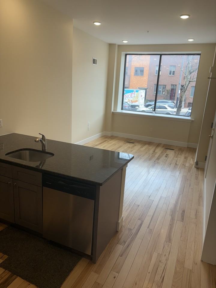 1624 South Broad StreetPhiladelphia #1 - Photo 5 of 21