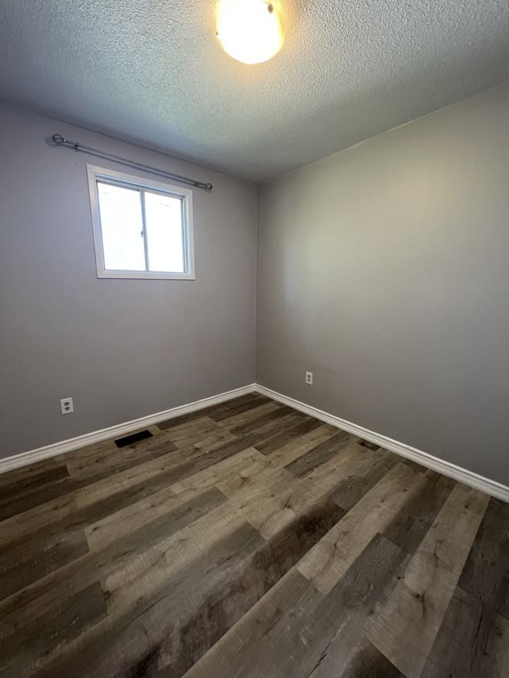 2148 Springwood Rd - Photo 6 of 28