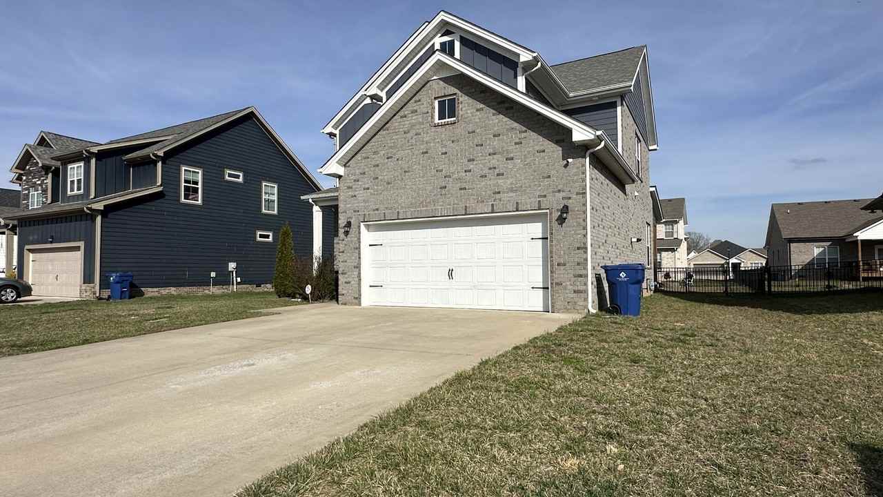 537 Dexter Dr #1 - Photo 3 of 34