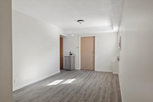 featured image of 111 S Elder Ln