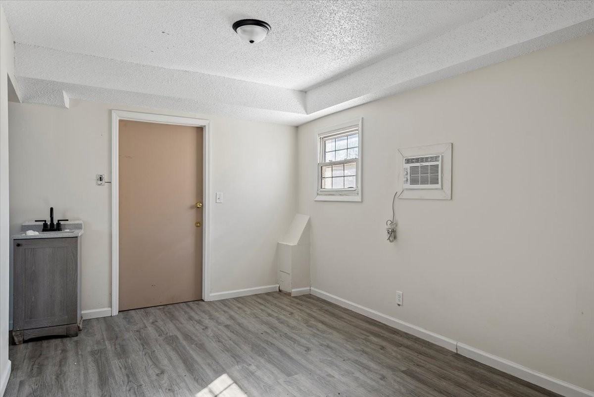 111 S Elder Ln #111UNIT3 - Photo 2 of 11